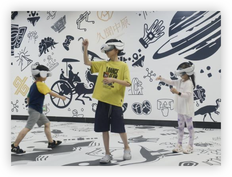 Zhengzhou Metro Unveils 'Magic Door': VR Large Space Takes You Through Time and Space, Refreshing Cultural Tourism Experience!